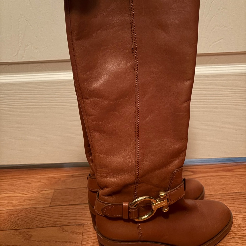 Coach Carolina Elegant Brown Leather Boots